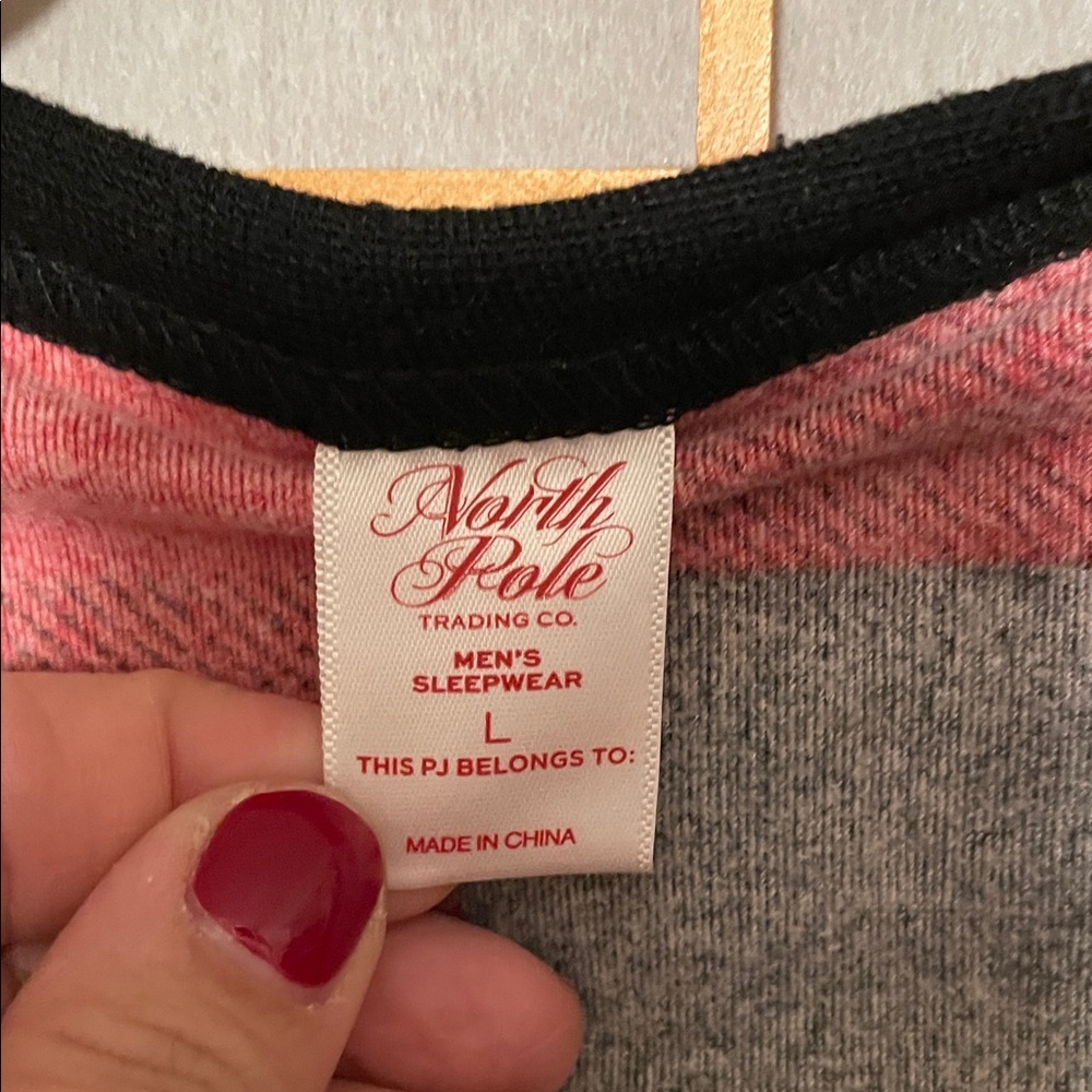 North Pole Trading Co Men’s L Feelin' Jolly Red Black Buffalo Check Pajamas Set - Picture 3 of 11